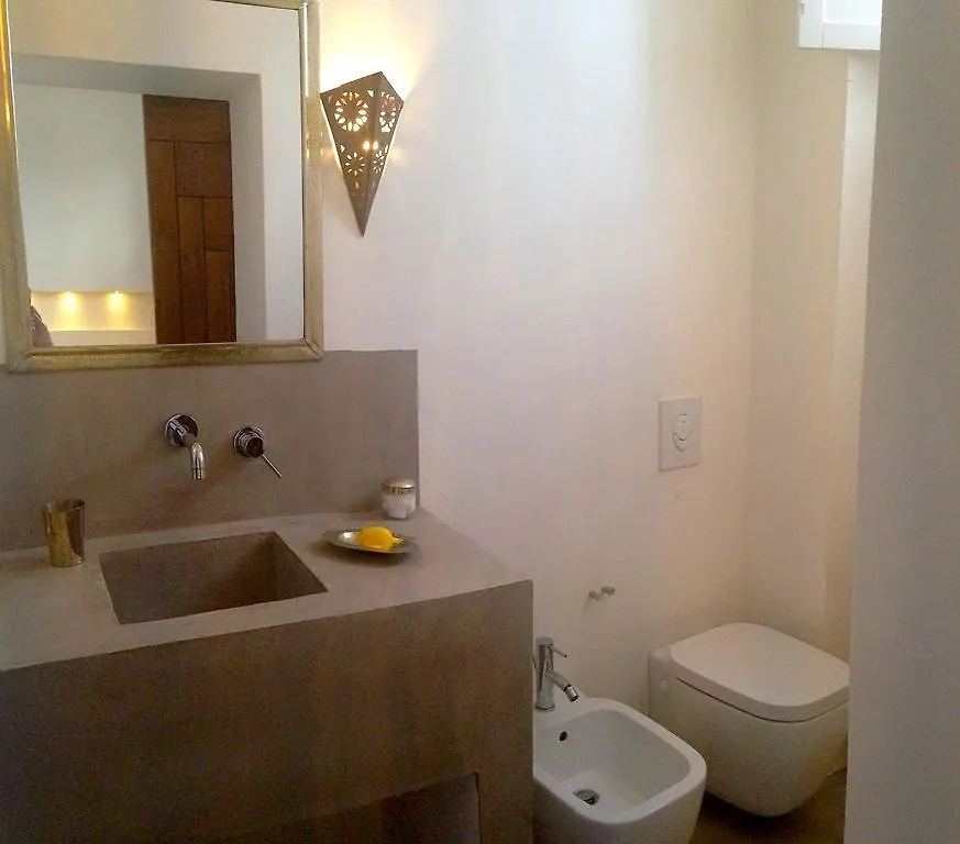 ファヴィニャーナ Casa Sultanaヴィラ 0*,